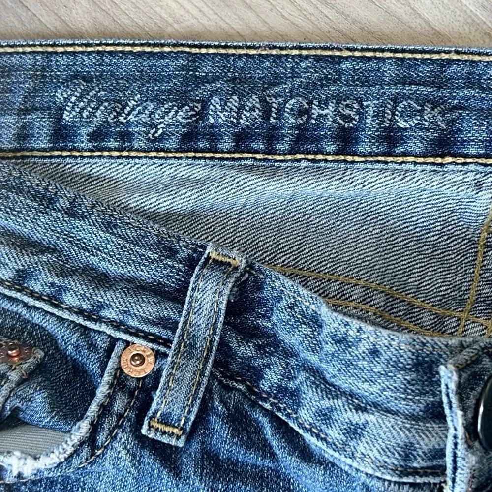 J Crew Vintage Matchstick Straight Leg Blue Jeans 31S Distressed Women’s Denim
